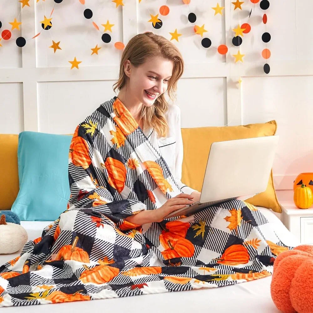 Pumpkin Leaf Fall Plaid Throw Blanket -Cozy 50